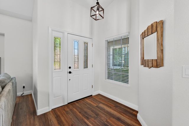 4961 Charter Rd, Rocklin, CA 95765