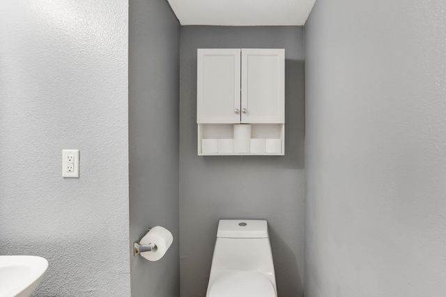 1392 Oak Ridge Dr, Colfax, CA 95713