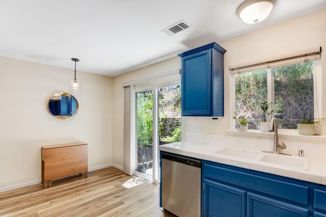 1392 Oak Ridge Dr, Colfax, CA 95713