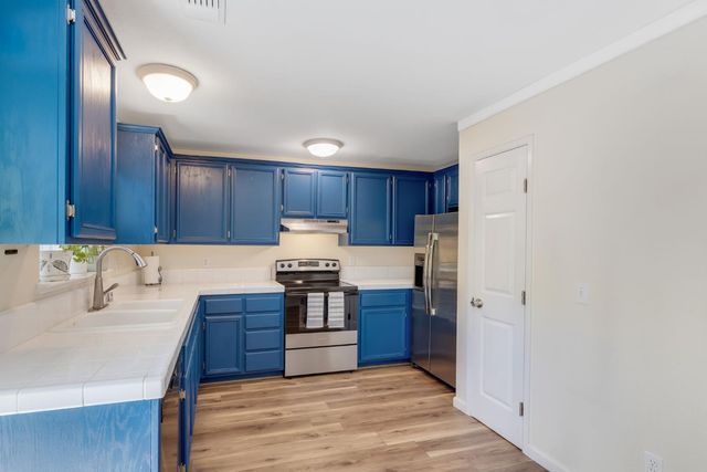 1392 Oak Ridge Dr, Colfax, CA 95713