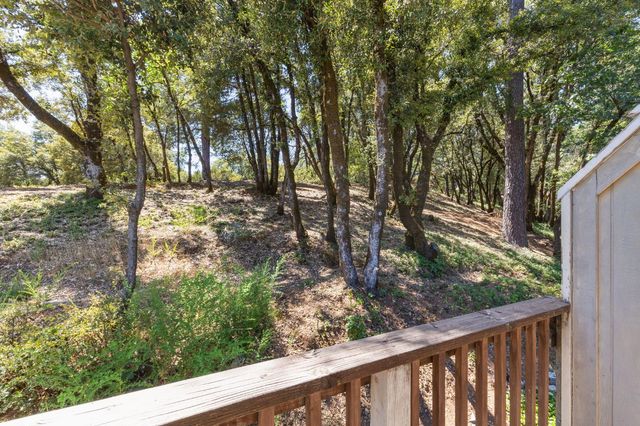 1392 Oak Ridge Dr, Colfax, CA 95713