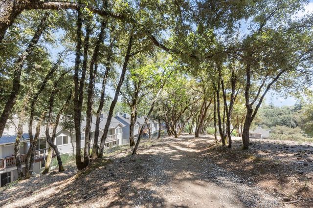 1392 Oak Ridge Dr, Colfax, CA 95713