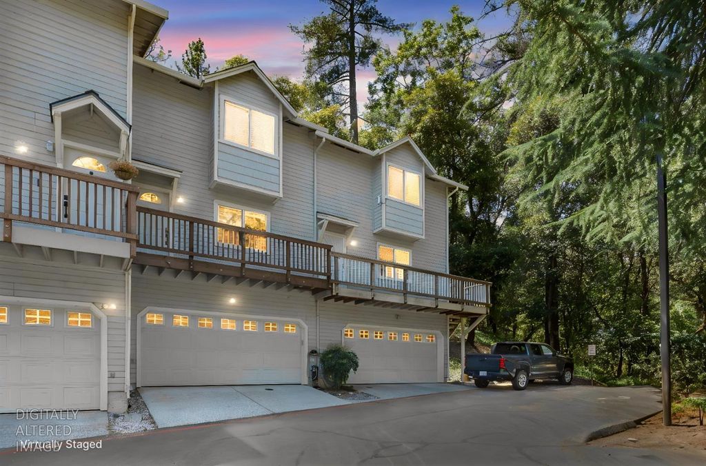 1392 Oak Ridge Dr, Colfax, CA 95713