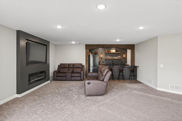 4659 144th Avenue NE, Andover, MN 55304