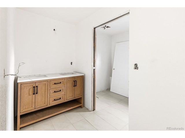 2714 Java Ct, Denver, CO 80211