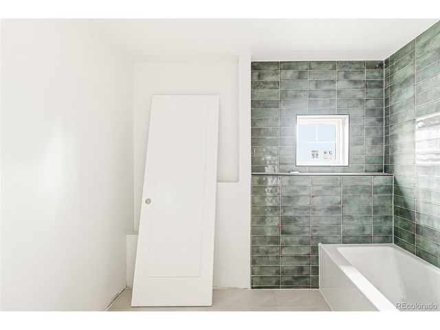 2714 Java Ct, Denver, CO 80211