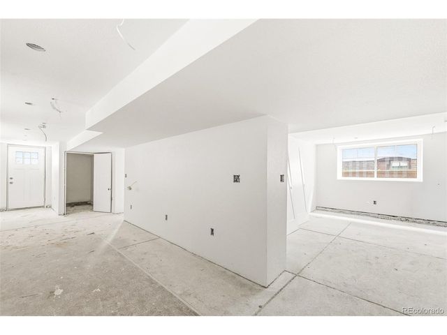 2714 Java Ct, Denver, CO 80211