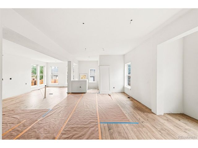 2714 Java Ct, Denver, CO 80211
