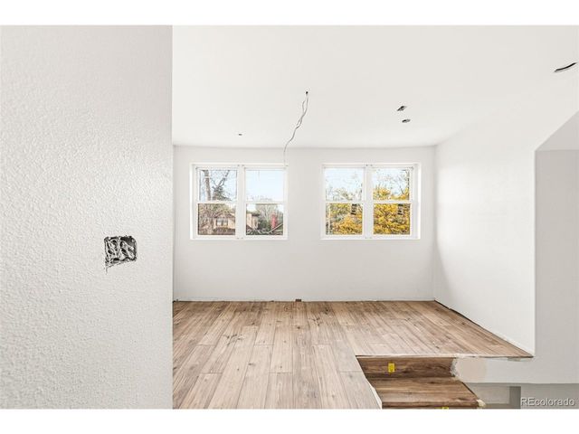 2714 Java Ct, Denver, CO 80211