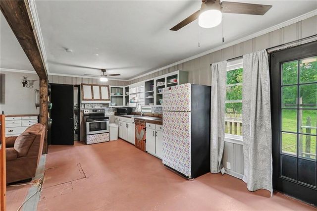 381 River Bend Road SW, Plainville, GA 30733