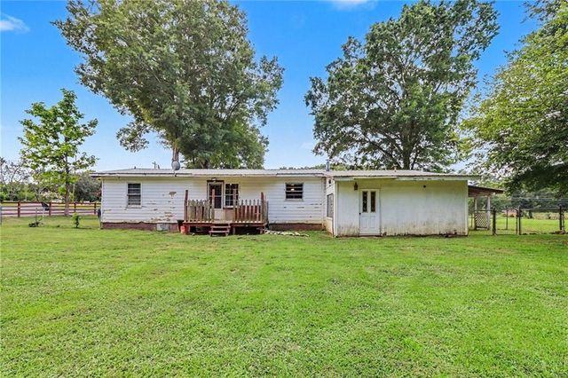 381 River Bend Road SW, Plainville, GA 30733