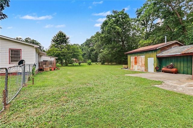 381 River Bend Road SW, Plainville, GA 30733