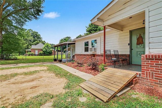 381 River Bend Road SW, Plainville, GA 30733