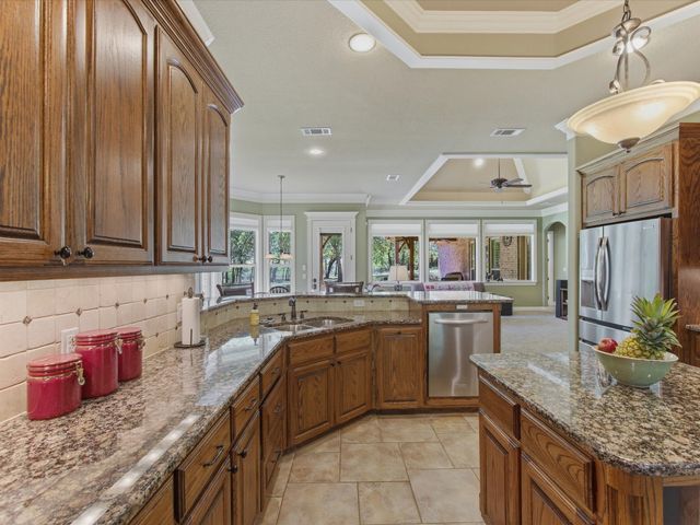 104 Lariat Court, Azle, TX 76020