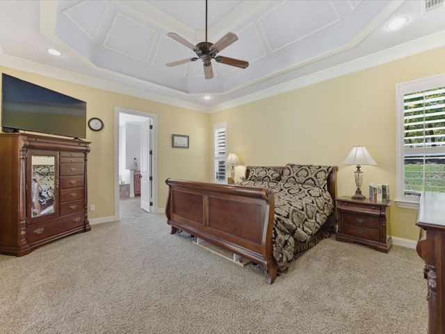 104 Lariat Court, Azle, TX 76020