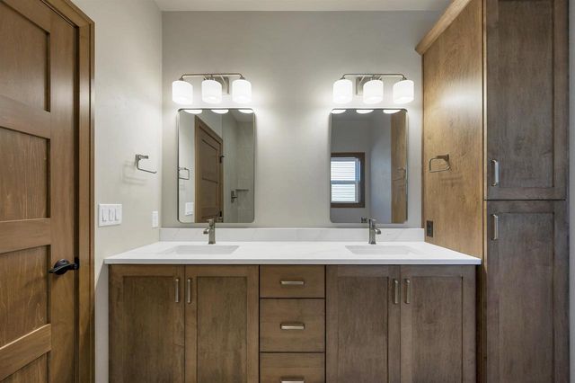 2875 STELOR DRIVE, Green Bay, WI 54311