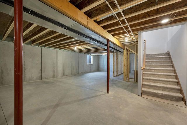 2875 STELOR DRIVE, Green Bay, WI 54311