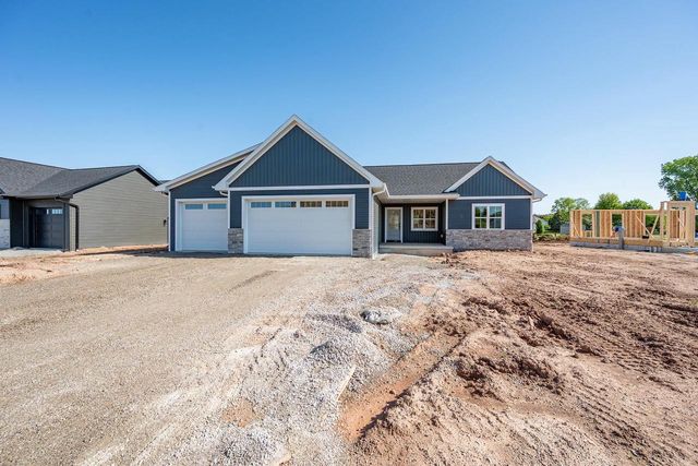 2875 STELOR DRIVE, Green Bay, WI 54311