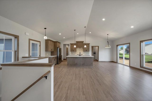 2875 STELOR DRIVE, Green Bay, WI 54311