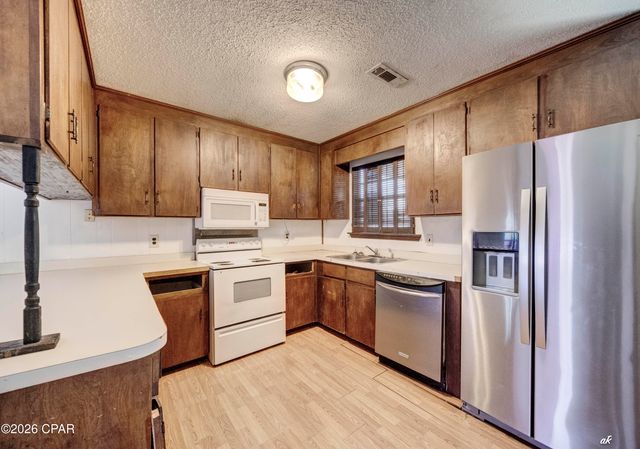 929 Marina Drive, Panama City Beach, FL 32407