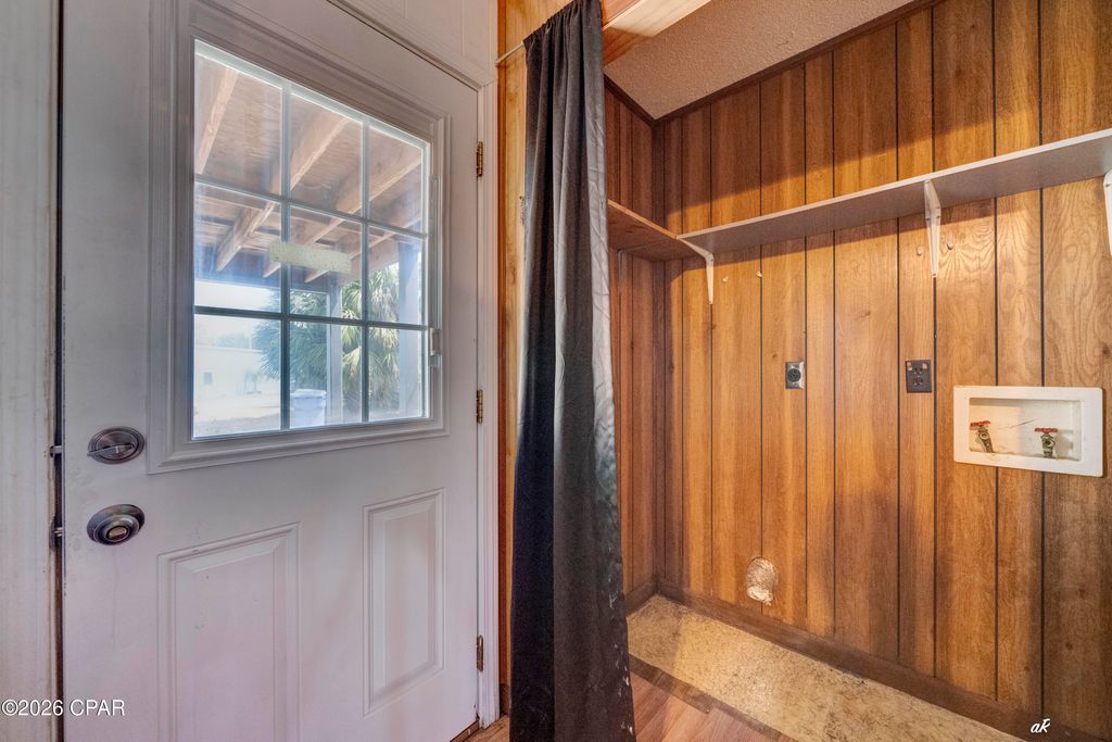Image 6 of property listing at 929 Marina Drive, Panama City Beach, FL 32407