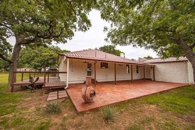 1319 East FM 4, Cleburne, TX 76031