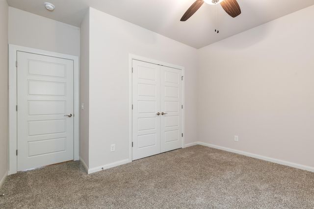 411 Fairway Circle, Grove, OK 74344