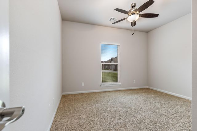 411 Fairway Circle, Grove, OK 74344