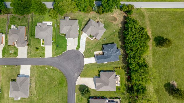 411 Fairway Circle, Grove, OK 74344