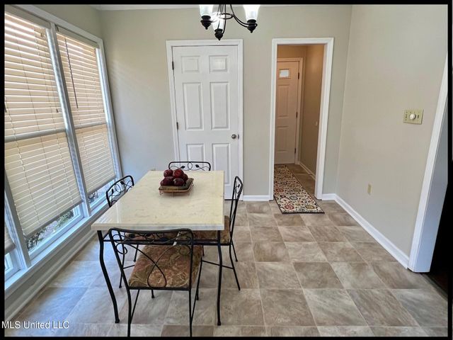 840 Knotty Pine Cove, Southaven, MS 38671