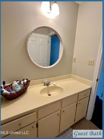 840 Knotty Pine Cove, Southaven, MS 38671
