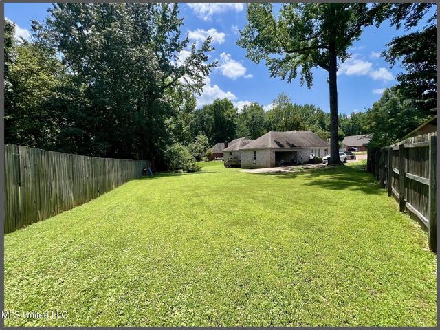 840 Knotty Pine Cove, Southaven, MS 38671