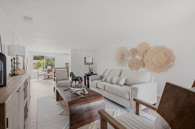 1520 Martha Street NE, Albuquerque, NM 87112