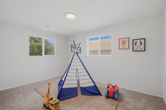 1520 Martha Street NE, Albuquerque, NM 87112