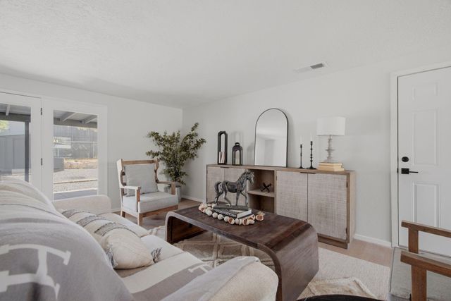 1520 Martha Street NE, Albuquerque, NM 87112