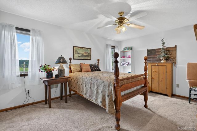 10454 E Bristol Road, Davison Township, MI 48423