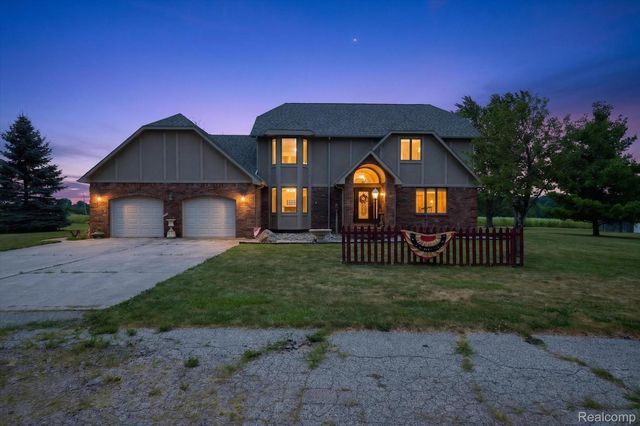 10454 E Bristol Road, Davison Township, MI 48423