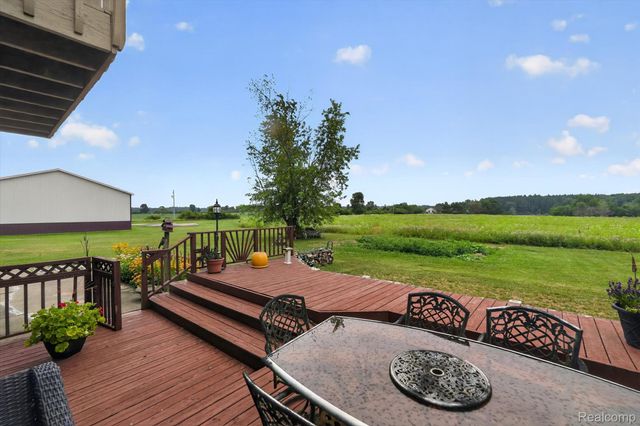10454 E Bristol Road, Davison Township, MI 48423