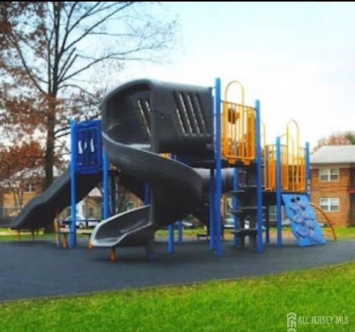 37 Judson Terrace 5A, Edison, NJ 08837