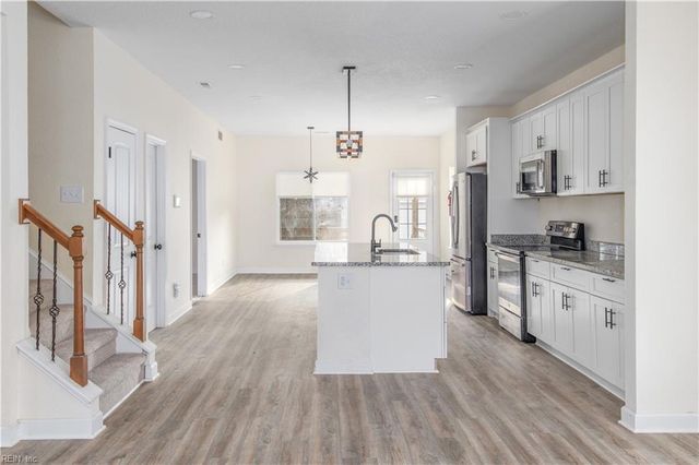 317 Cottonwood AVE, Hampton, VA 23661