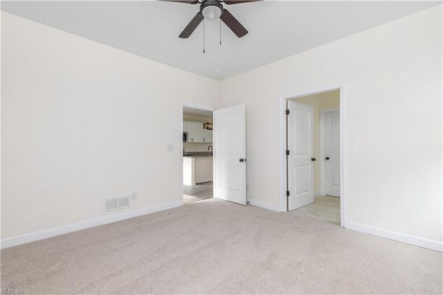 317 Cottonwood AVE, Hampton, VA 23661