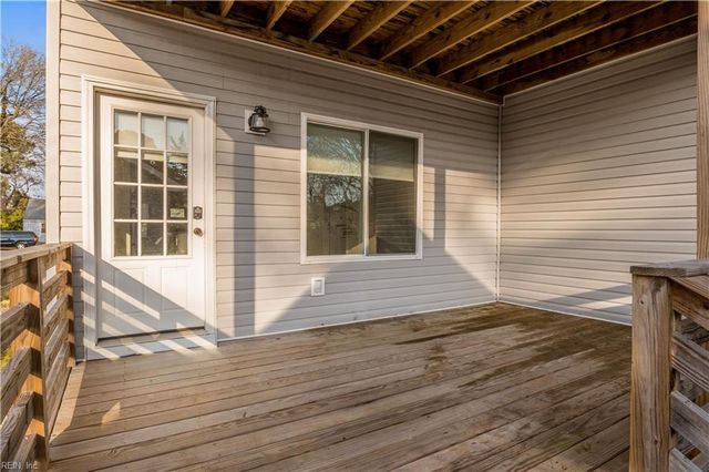 317 Cottonwood AVE, Hampton, VA 23661