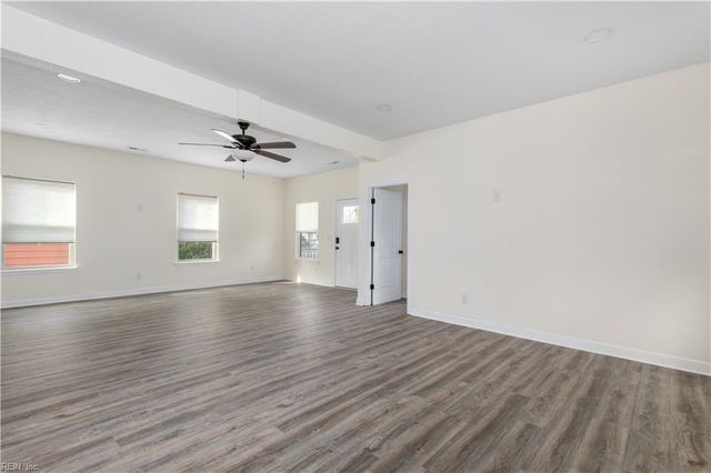 317 Cottonwood AVE, Hampton, VA 23661