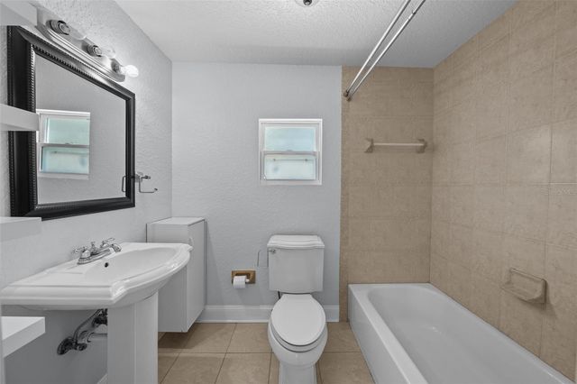 814 W INDIANA AVENUE, Tampa, FL 33603