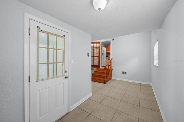 814 W INDIANA AVENUE, Tampa, FL 33603