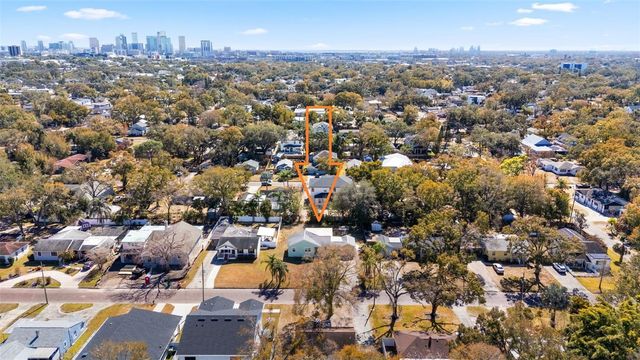 814 W INDIANA AVENUE, Tampa, FL 33603