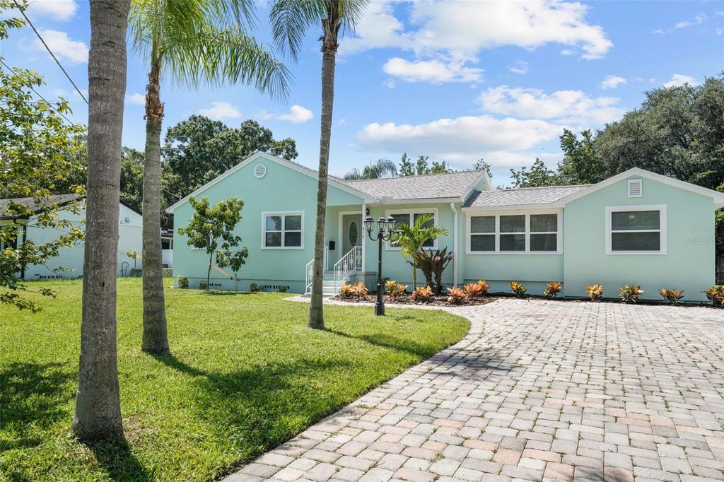 814 W INDIANA AVENUE, Tampa, FL 33603