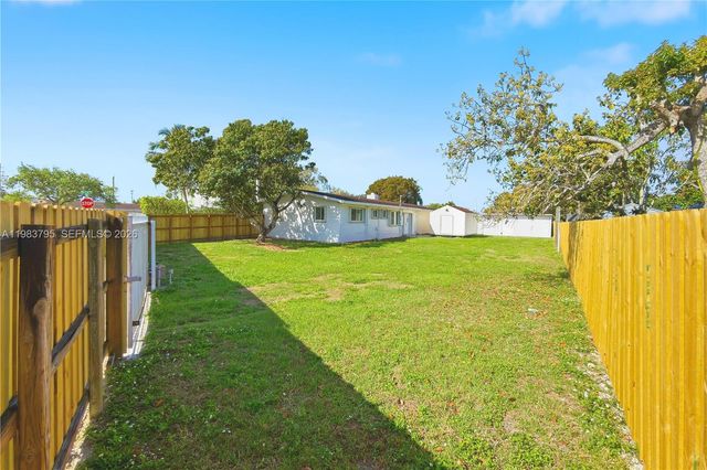 8501 SW 128th St ---, Miami, FL 33156