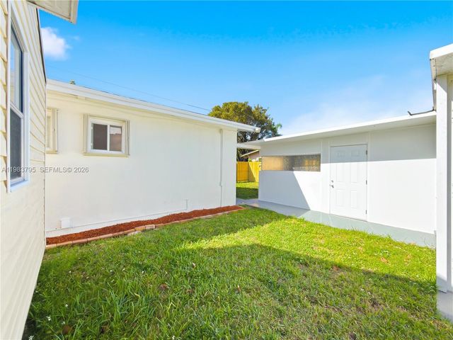 8501 SW 128th St ---, Miami, FL 33156