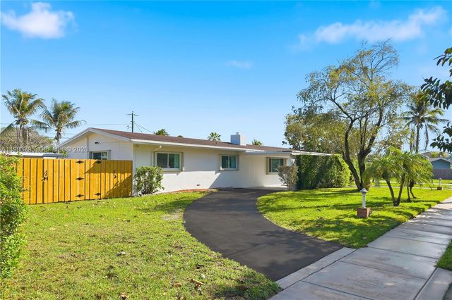 8501 SW 128th St ---, Miami, FL 33156